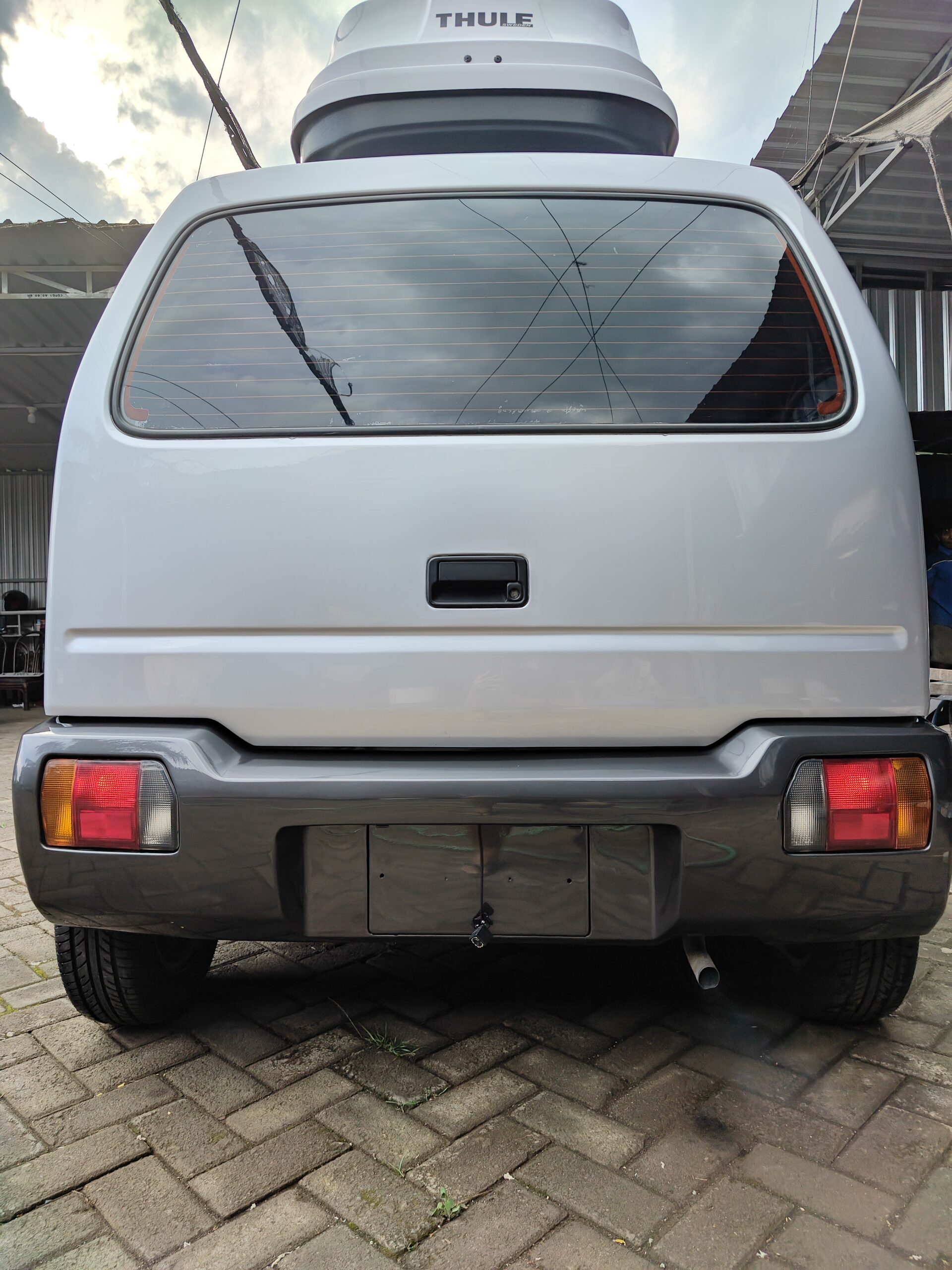 Pengecatan Bumper Karimun Kotak